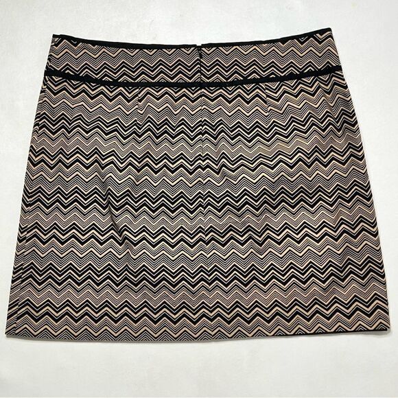 Loft | Brown/Black Lined Mini Skirt - Picture 4 of 5